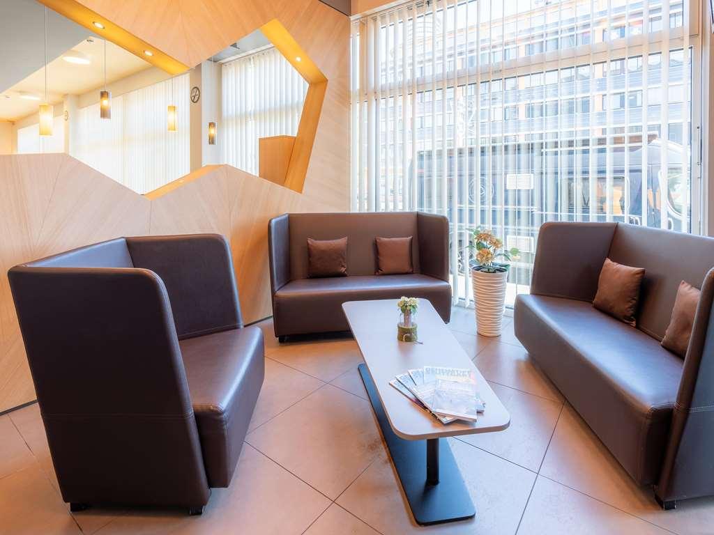B&B Hotel Stuttgart-Bad Cannstatt Interior foto