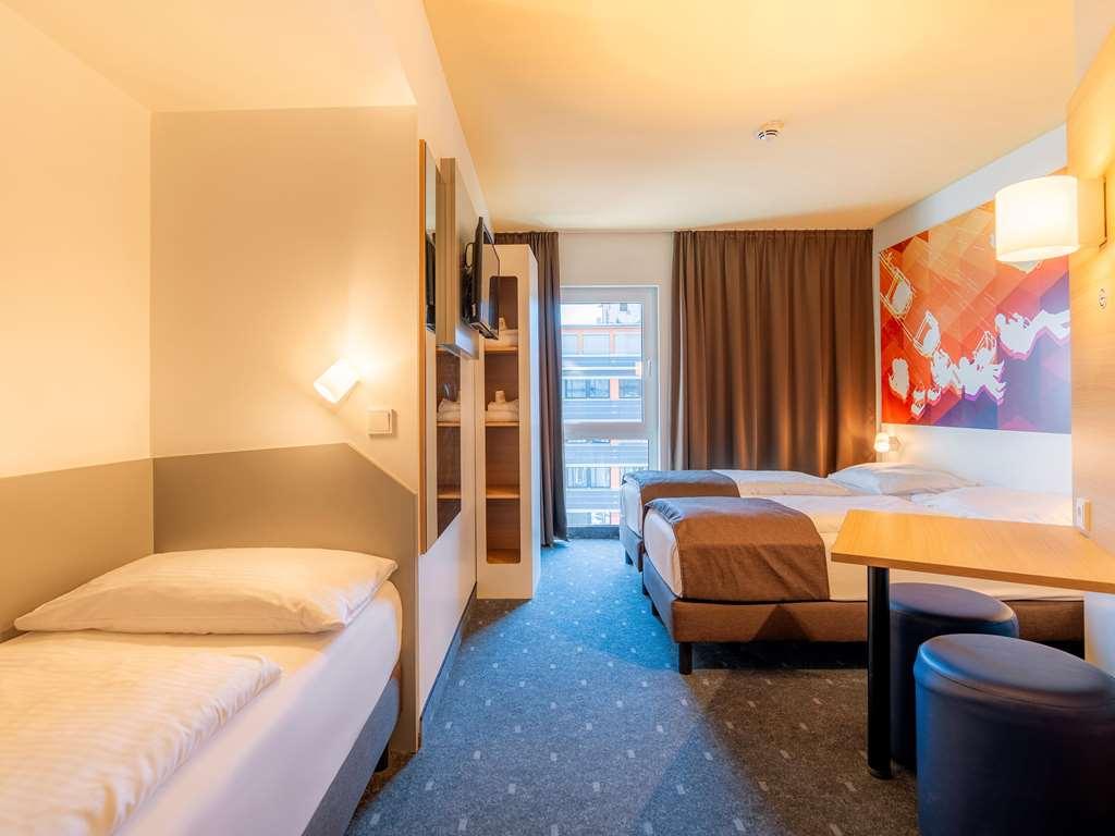 B&B Hotel Stuttgart-Bad Cannstatt Quarto foto
